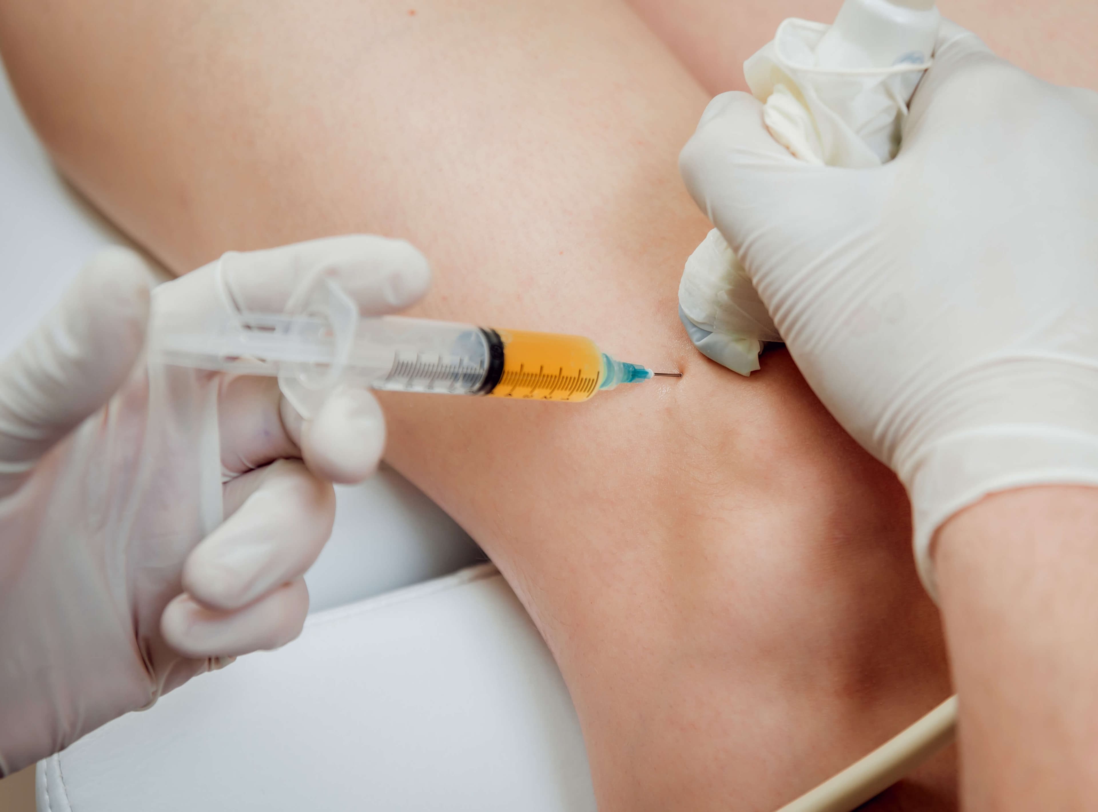 Ultrasound-guided knee injection